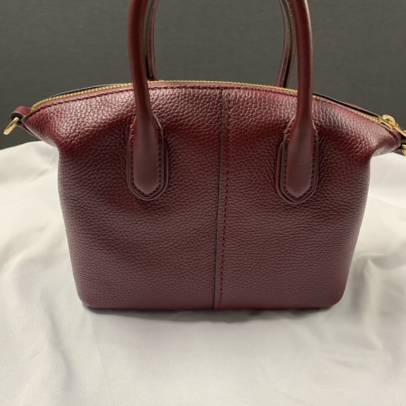 🍂 PreOwned Authentic Michael Kors Burgundy Small Purse - Picture 8 of 11